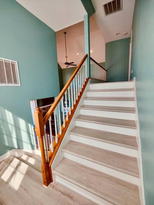Sunny Delight - Sleeps 10 - Generous Space! Bolivar Peninsula Exterior photo