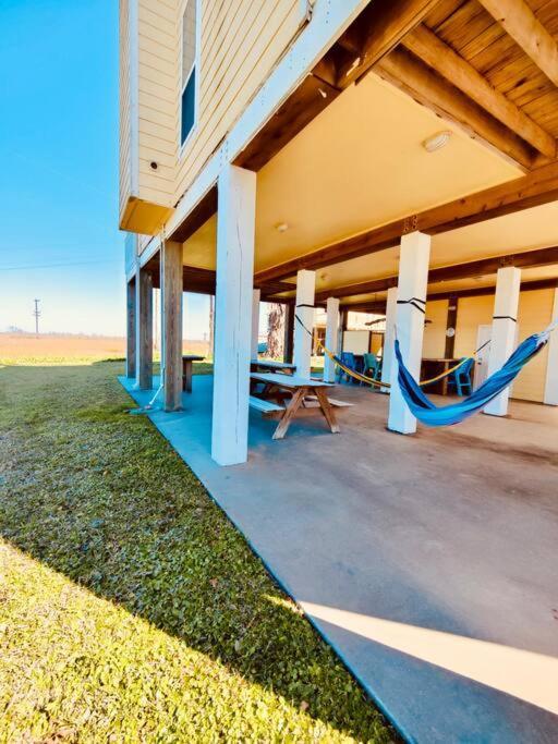 Sunny Delight - Sleeps 10 - Generous Space! Bolivar Peninsula Exterior photo